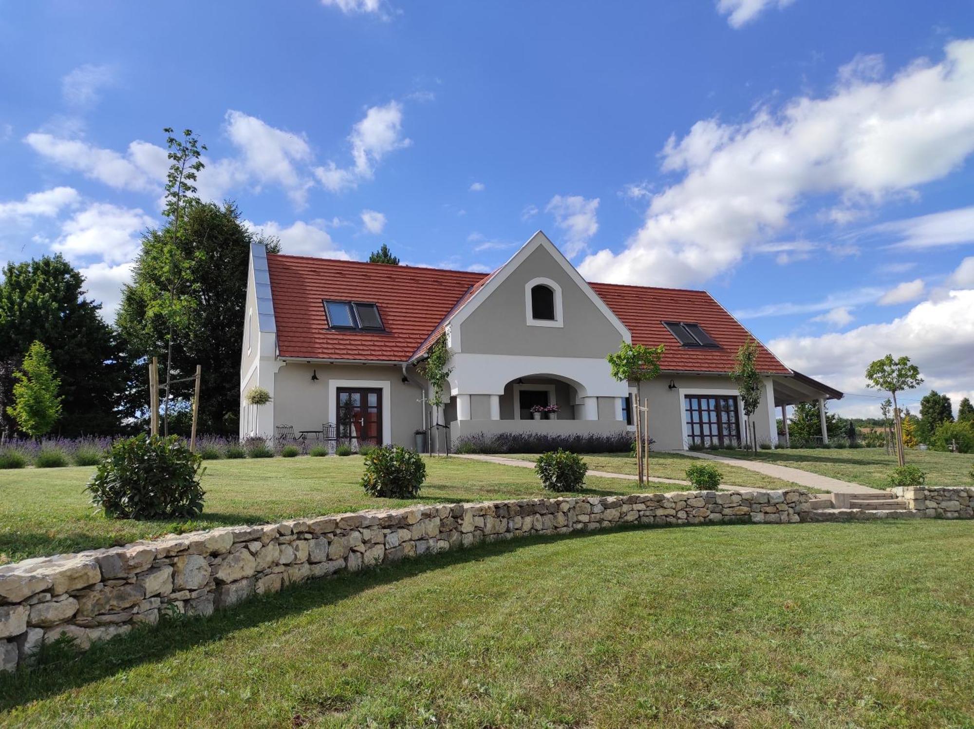 Villa Tilia Vaszoly Exterior photo